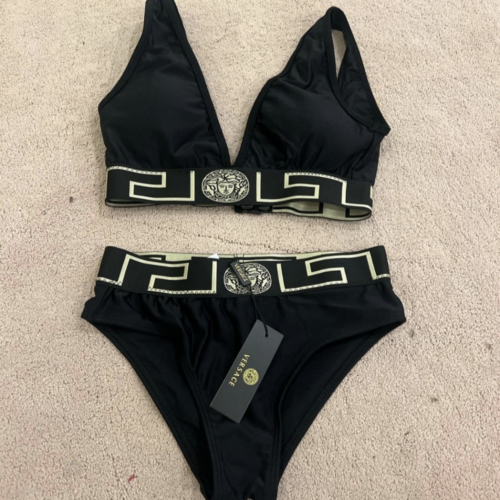 Black Women's Swimwear Set